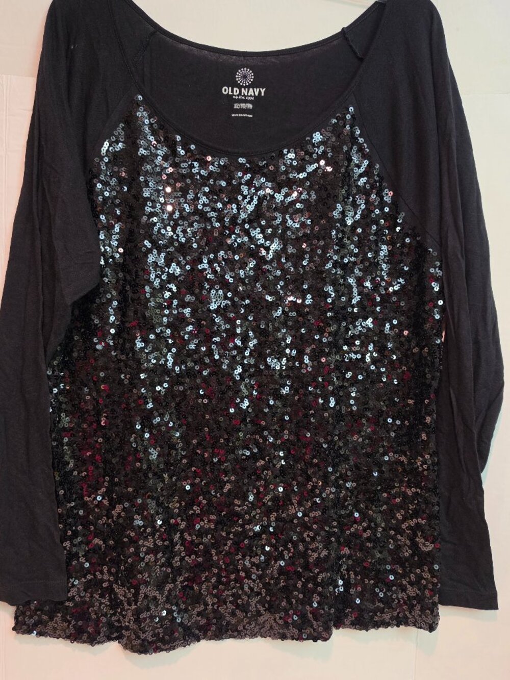 Old Navy Women's Black Sequin long sleeve top - XL